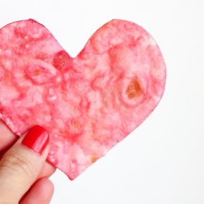 DIY Chips rouges en forme de coeur