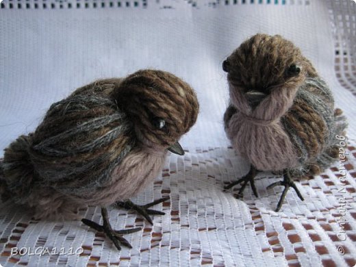 DIY Petit oiseau de laine marron